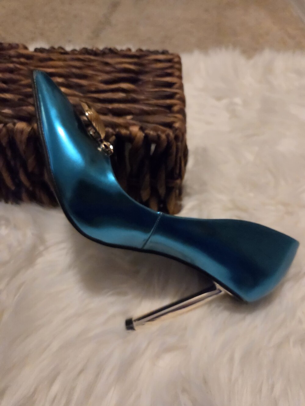 Call It Spring Blue stilleto Heel Pump - Picture 5 of 7